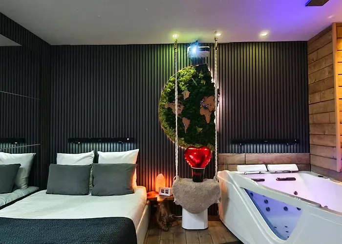 Eden Et Cinema Apartamento *